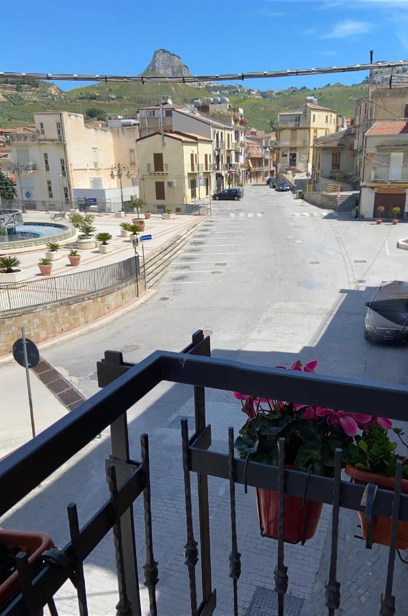 Ferienwohnung Fontana Di Li Rosi Campofranco Exterior foto